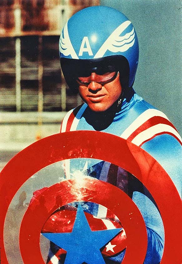 Et soudain… le fils de Captain America !